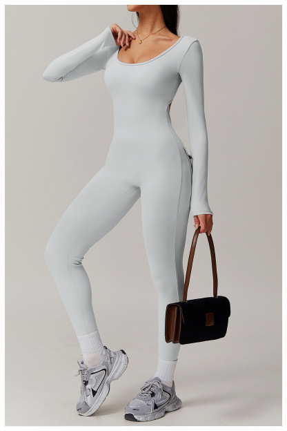 Vibecurve® V-Scrunched Back Long Sleeve One-Piece Suit