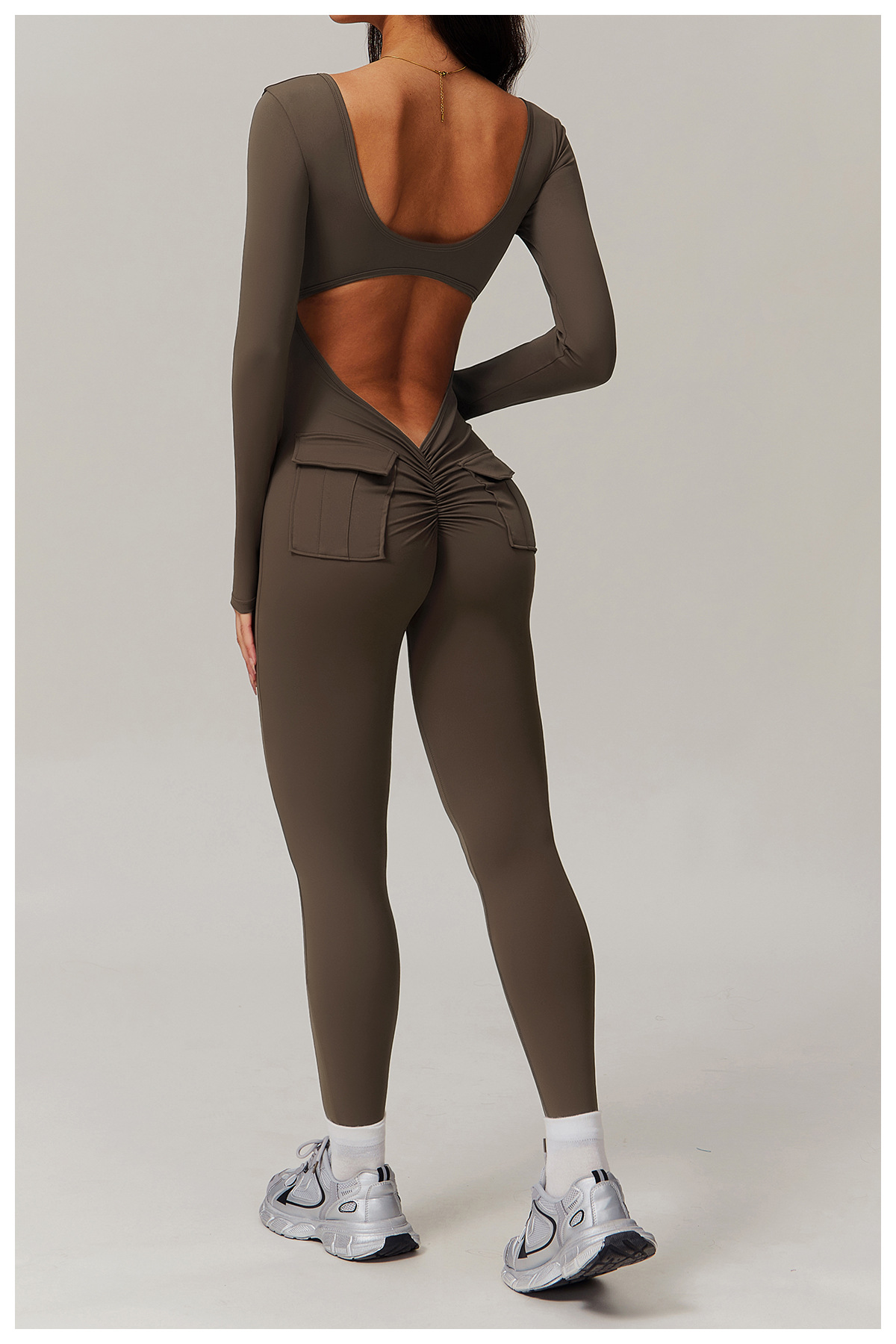 Vibecurve® V-Scrunched Back Long Sleeve One-Piece Suit