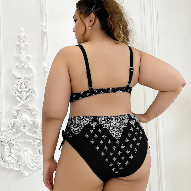 [Copy]Vibecurve®  Plus Size Solid Color Pleat Beach Bra And Floral Print Bikini Set With Cover Up Blue