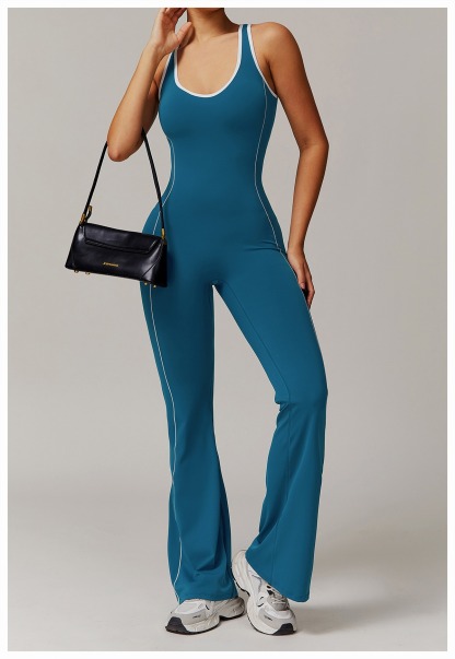 Vibecurve® Cutout Back Contrast Piping Flare Jumpsuit