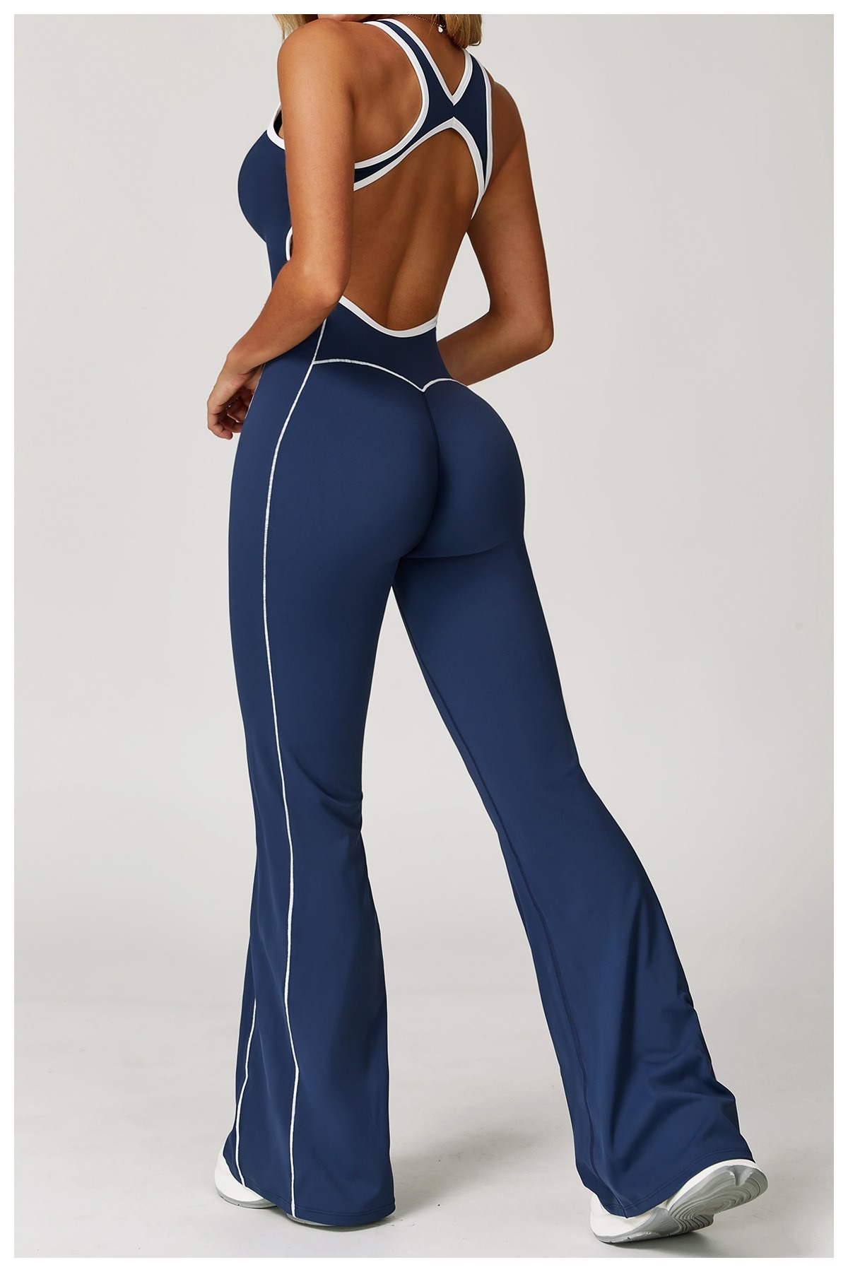 Vibecurve® Cutout Back Contrast Piping Flare Jumpsuit