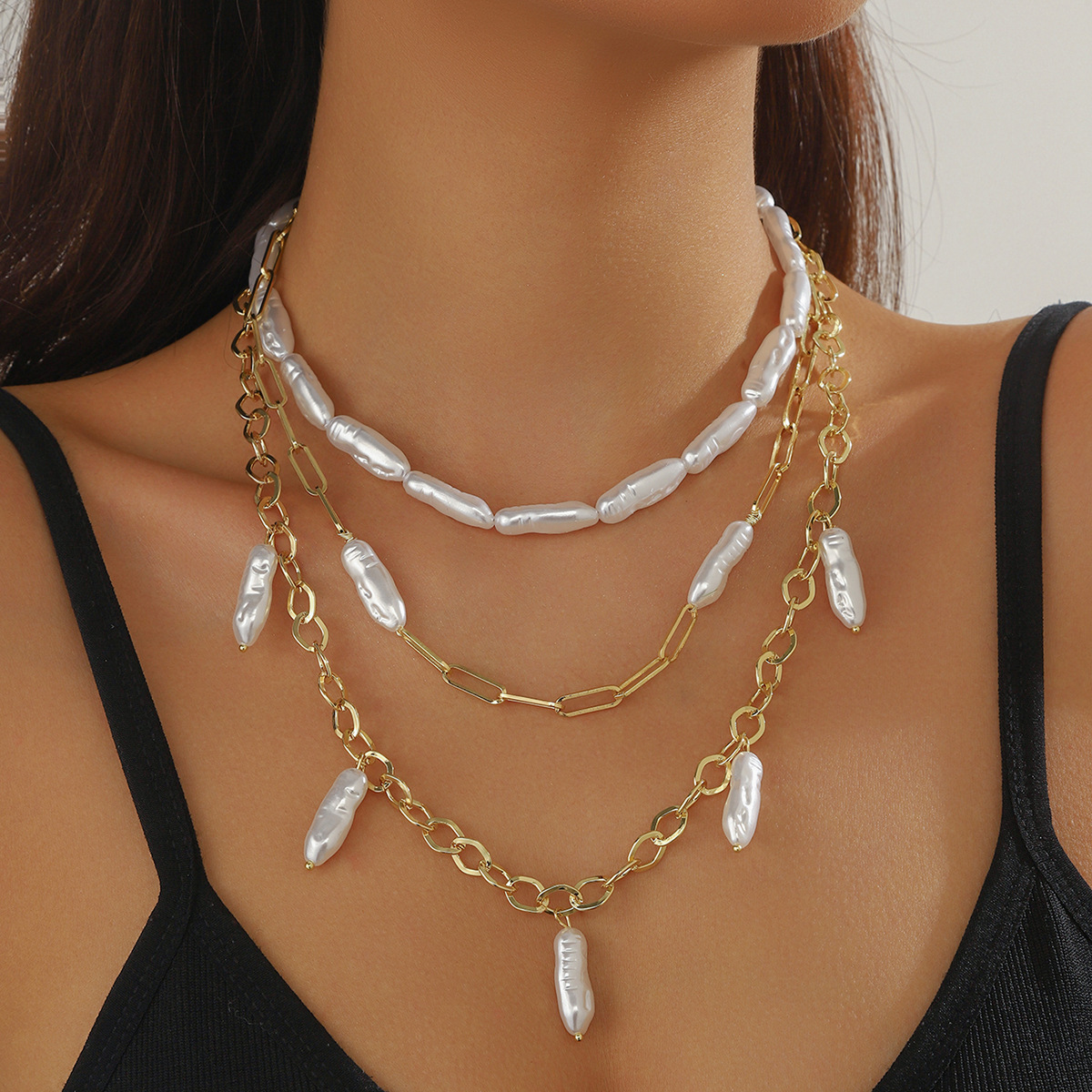 Vibecurve® Light Luxury Baroque Pearl Necklace