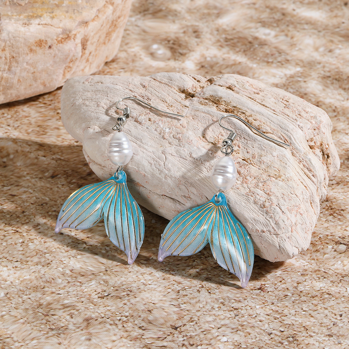 Vibecurve® Ocean Series Pearl Shell Earrings