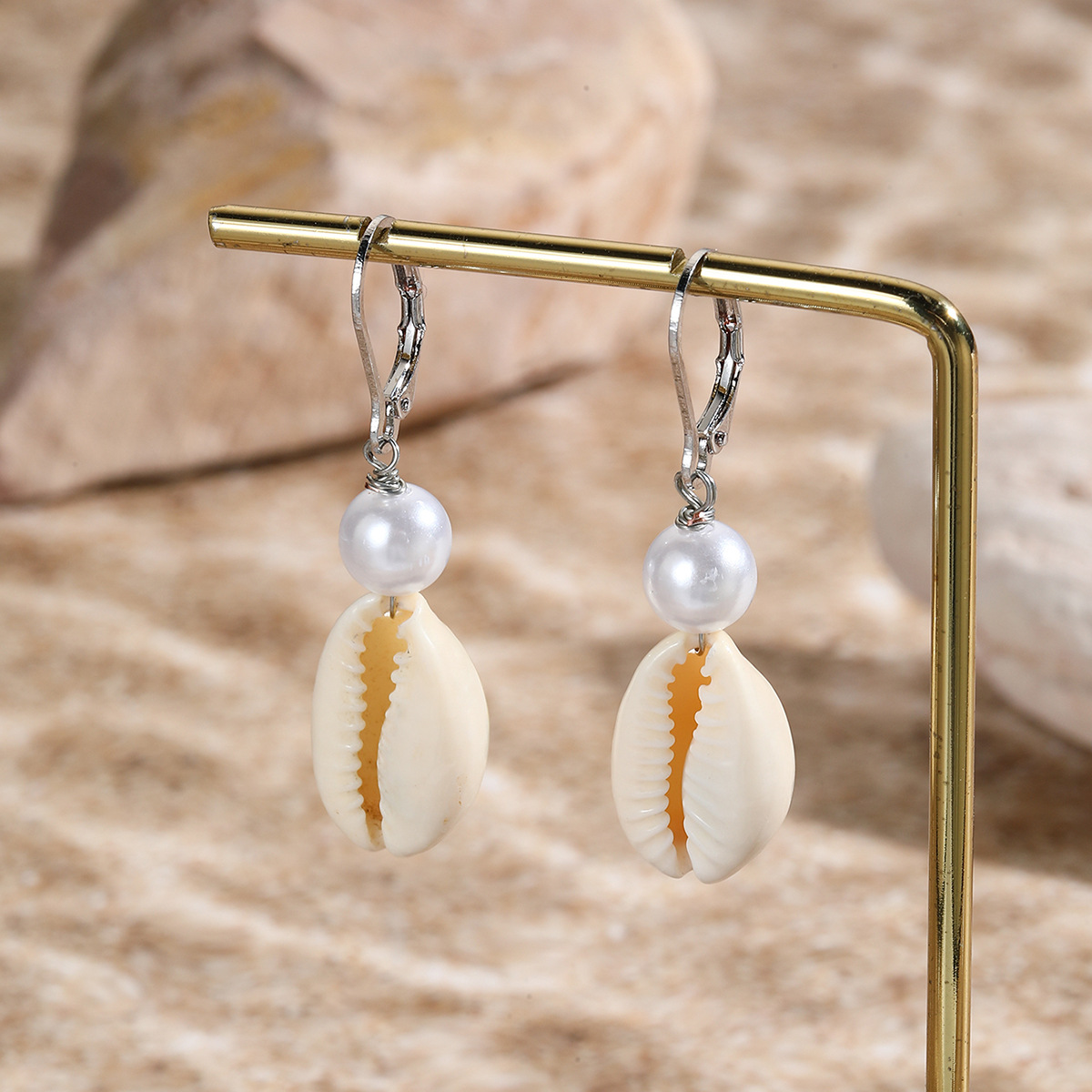 Vibecurve® Ocean Series Pearl Shell Earrings