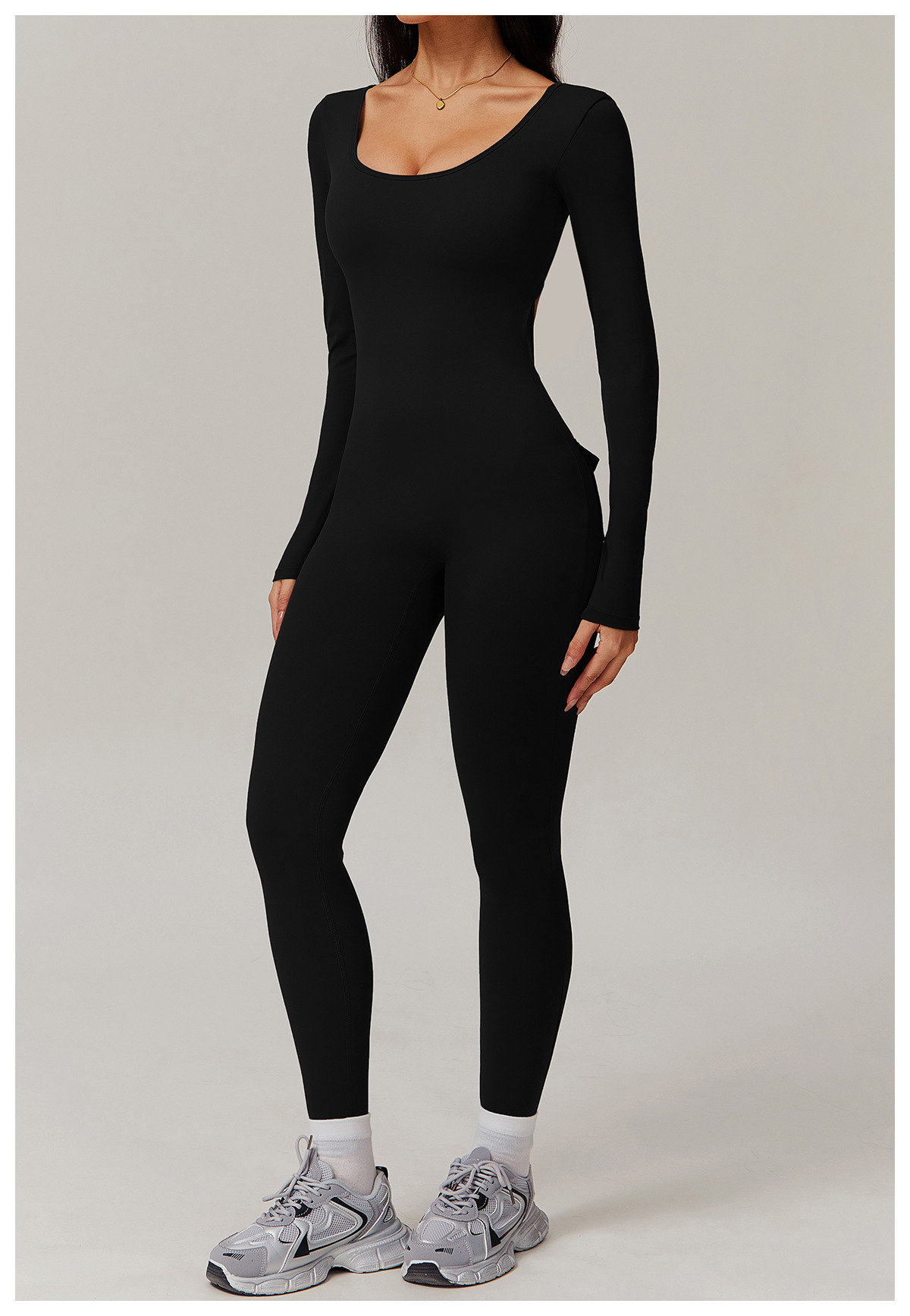 Vibecurve® V-Scrunched Back Long Sleeve One-Piece Suit