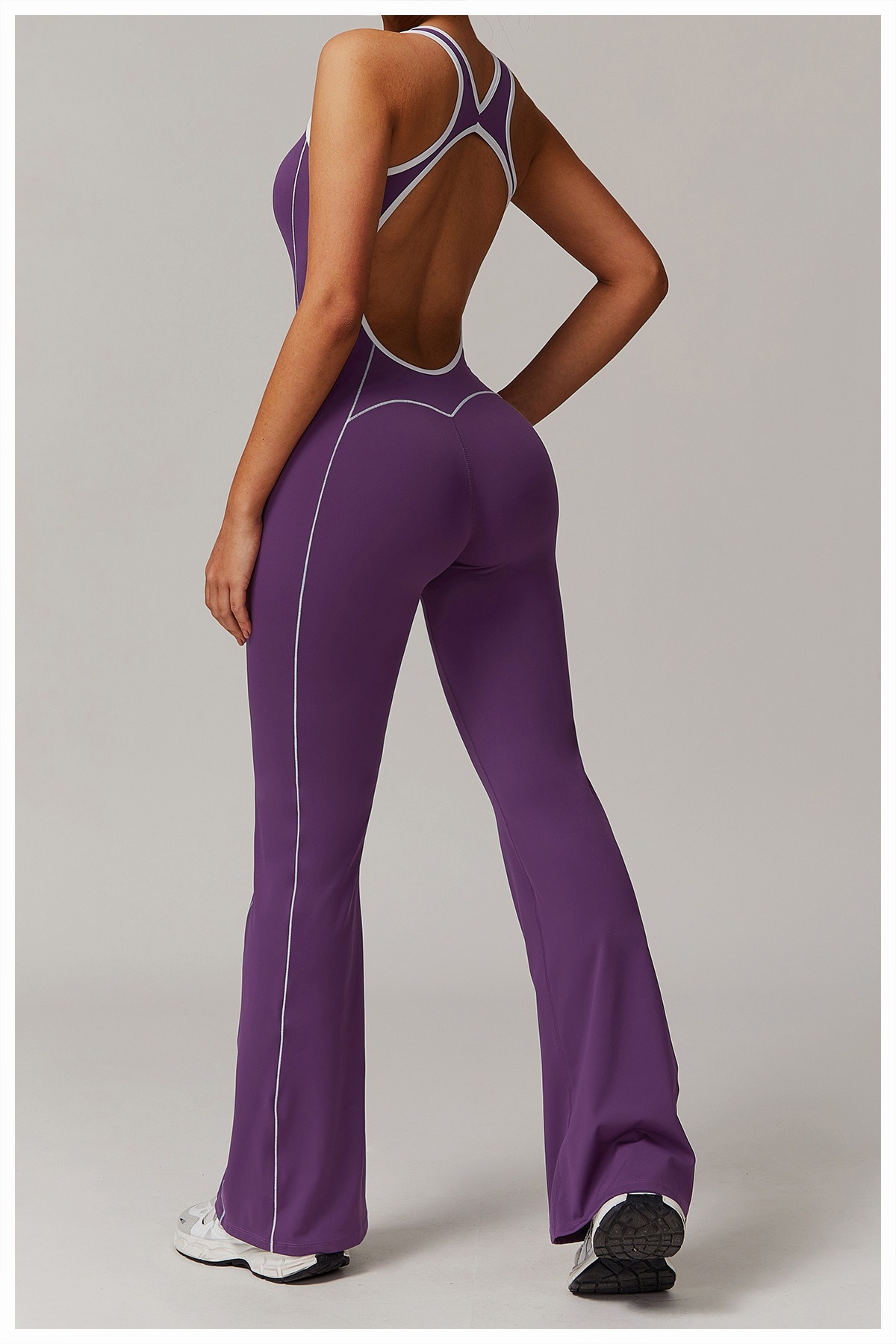Vibecurve® Cutout Back Contrast Piping Flare Jumpsuit