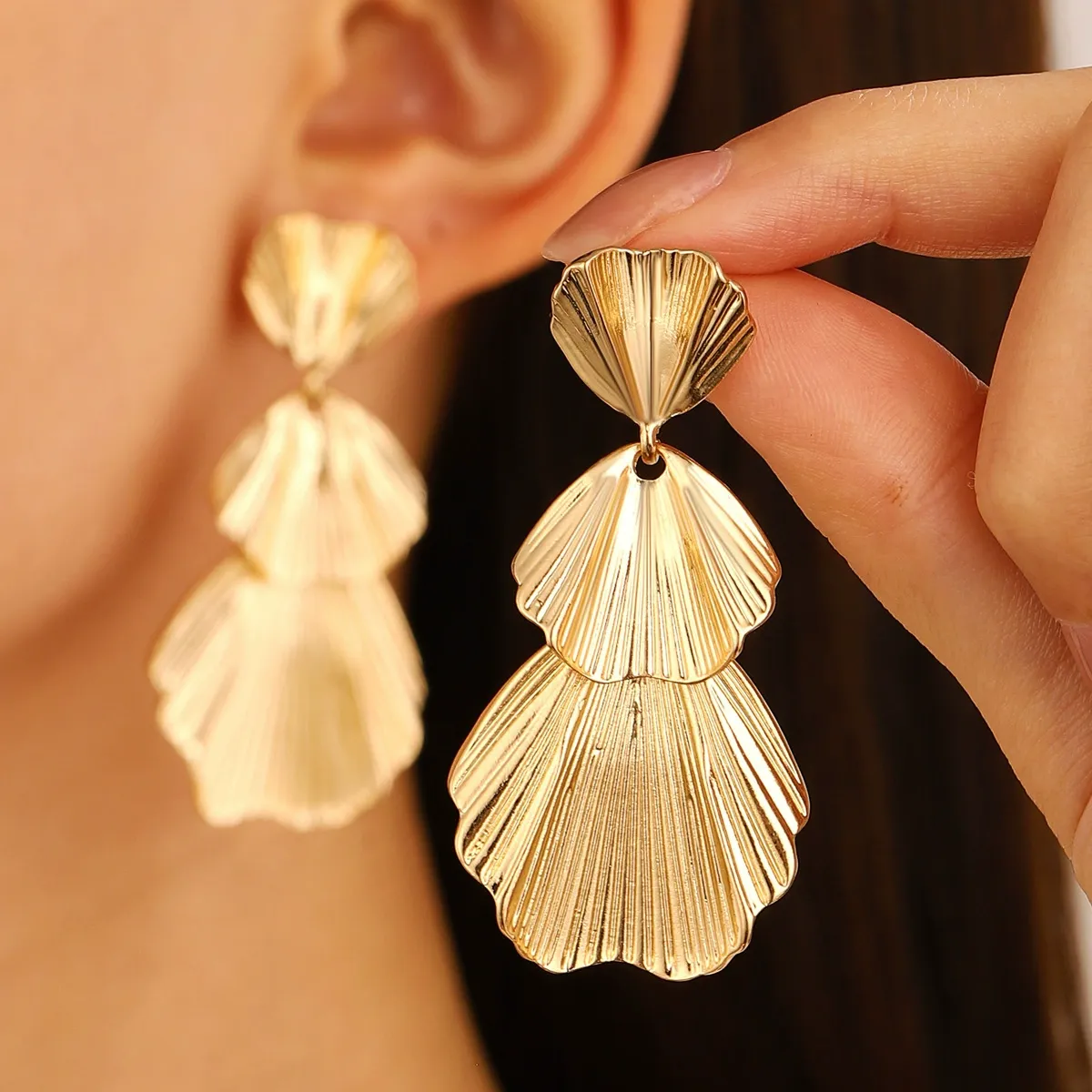Vibecurve® Ocean Series Pearl Shell Earrings