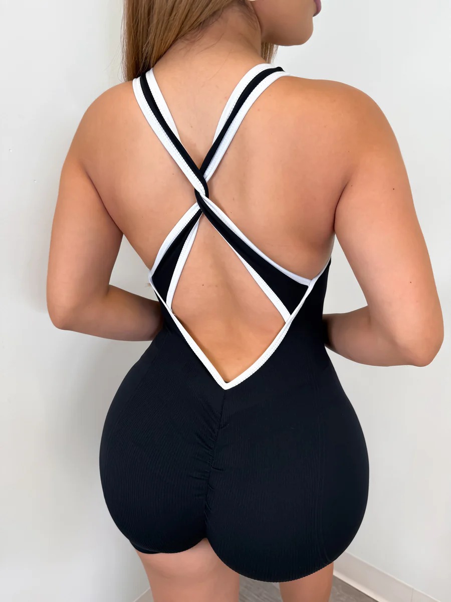 Vibecurve® Contrast Hip Lift Yoga Bodysuit