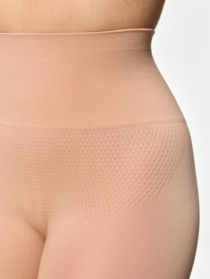 Vibecurve®3/4 Length Shaping Shorts