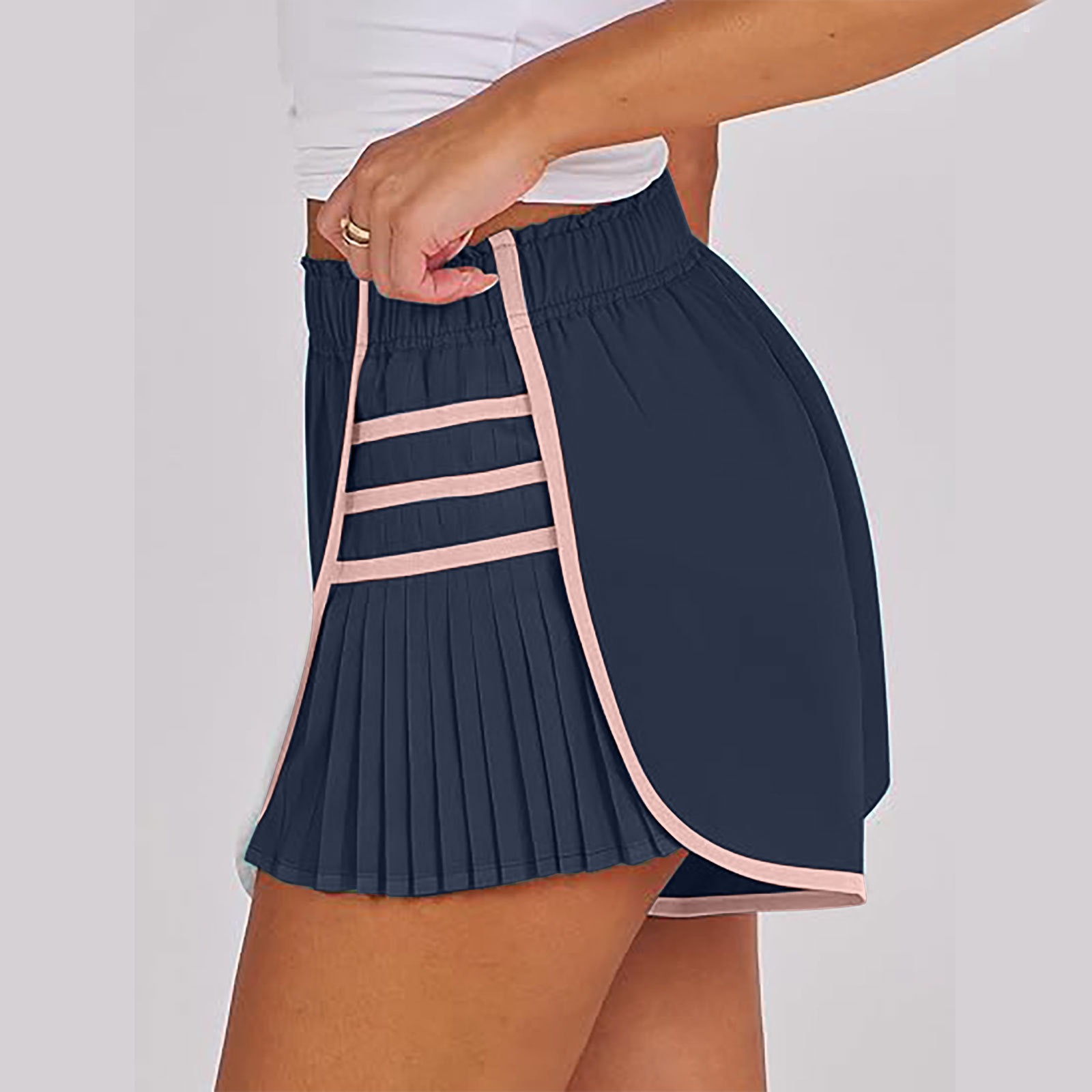 Vibecurve®Sports Quick-Drying Pleated Gym Shorts