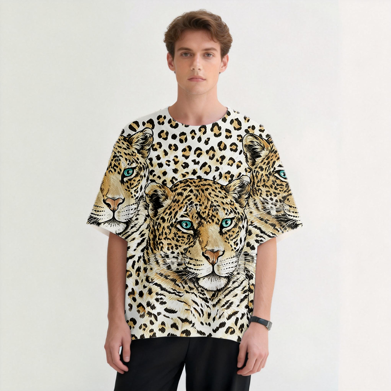 Tokyocanvas Three Leopards Graphic Print T-shirt