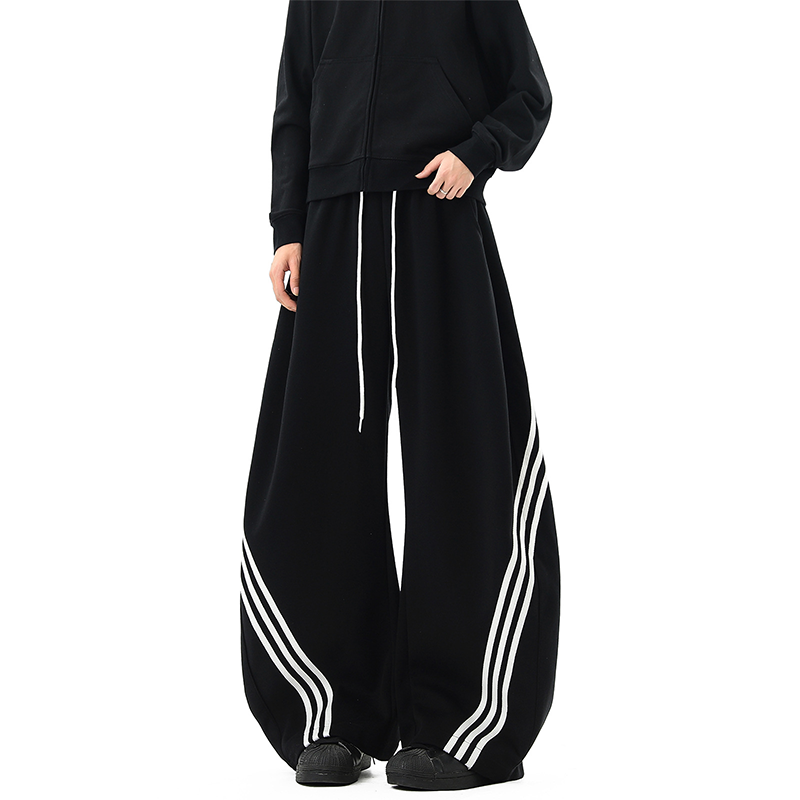 Tokyocanvas Three-stripe Curved Sweatpants