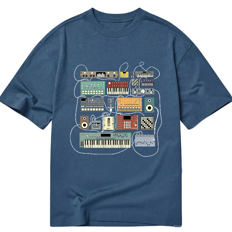 Tokyocanvas Electronic musician Synthesizer and Drum Machine Dj Classic T-Shirt