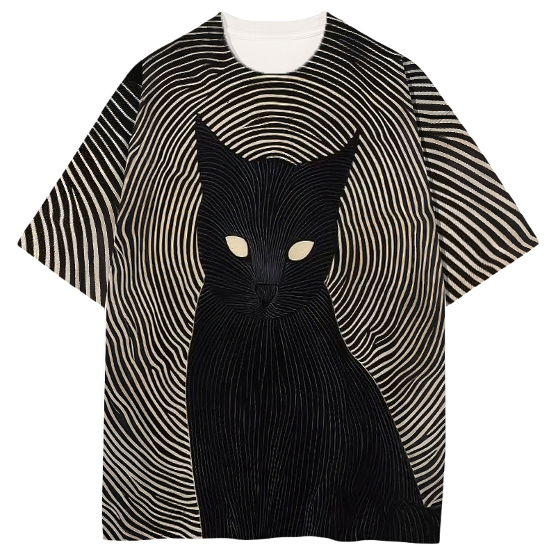 Tokyocanvas Mysterious Black Cat Graphic Print T-shirt