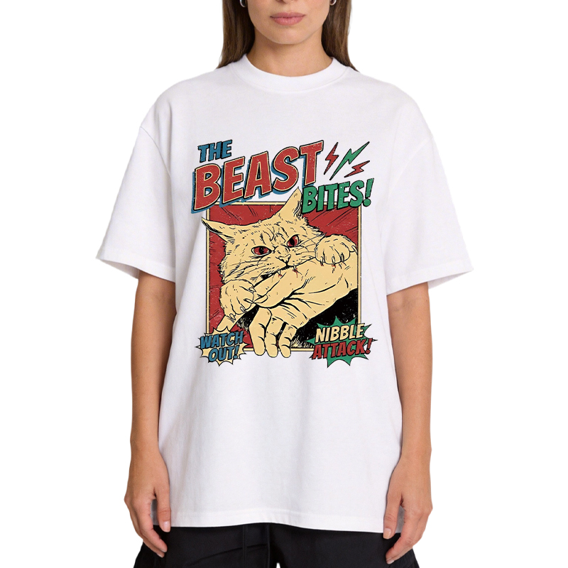 Tokyocanvas Vintage Horror Cat Bite Classic T-Shirt