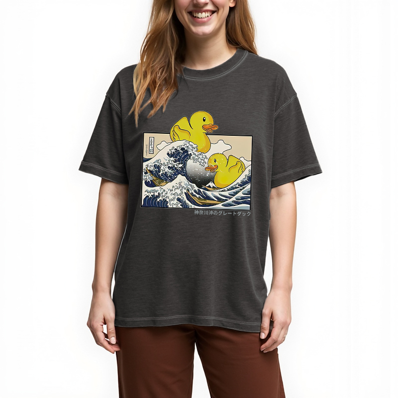 Tokyocanvas Ukiyoe Waves And Cute Yellow Duck Gradient Washed T-Shirt