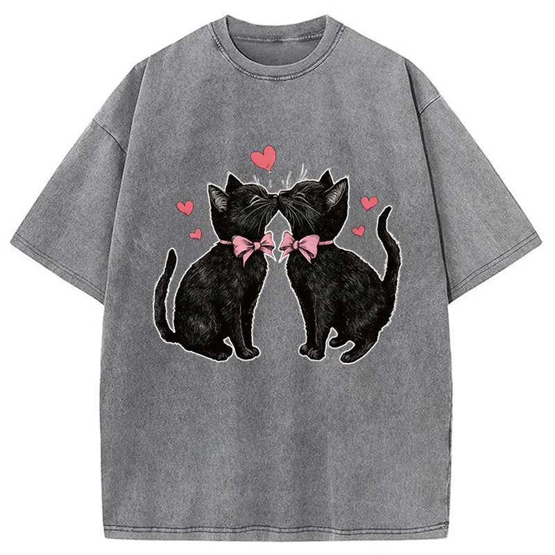 Tokyocanvas Cute Kissing Cat Washed T-Shirt