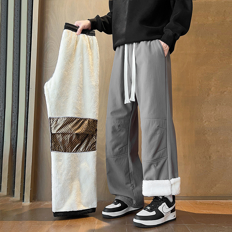 Tokyocanvas Knee-Protecting Linear Fleece Sweatpants