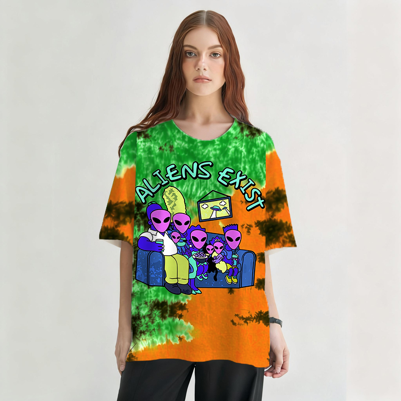 Tokyocanvas Aliens Exist Graphic Print T-shirt