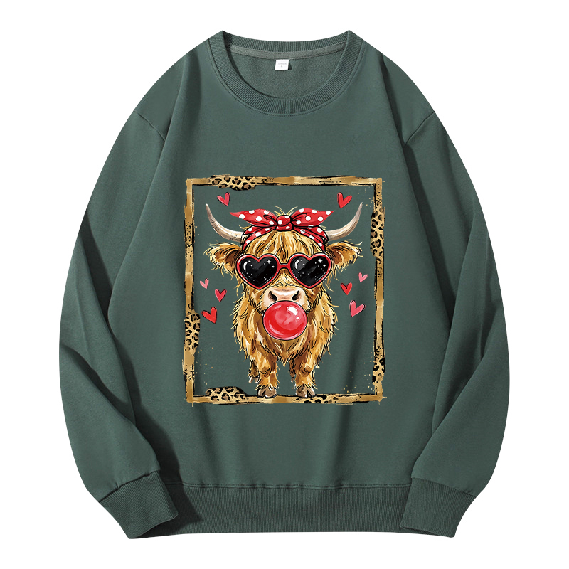 Tokyocanvas Highland Cow Valentine Classic Sweatshirt