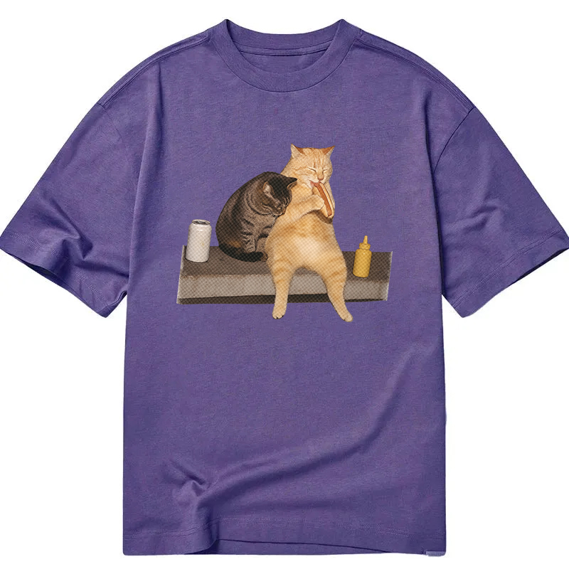 Tokyocanvas Cat Eating Hot Dog Classic T-Shirt