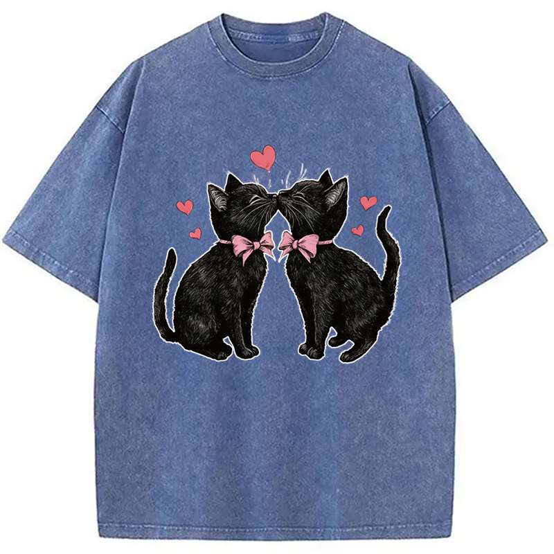 Tokyocanvas Cute Kissing Cat Washed T-Shirt