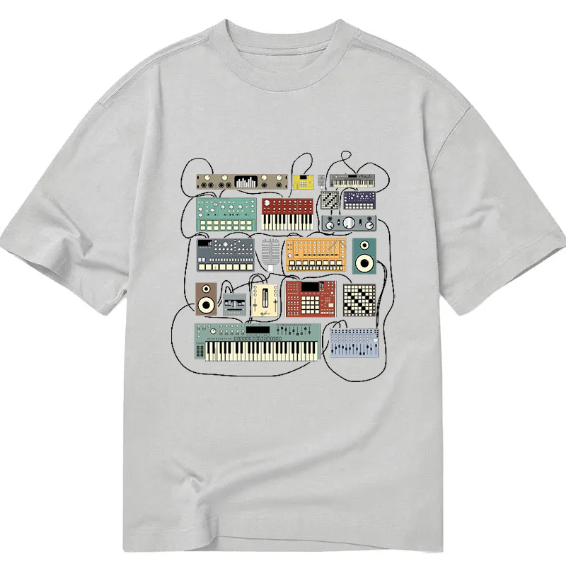 Tokyocanvas Electronic musician Synthesizer and Drum Machine Dj Classic T-Shirt