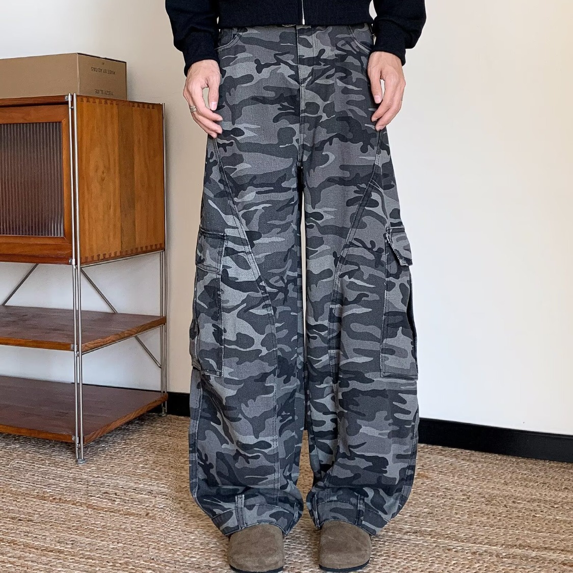 Tokyocanvas Multi-Pocket Navy Jeans