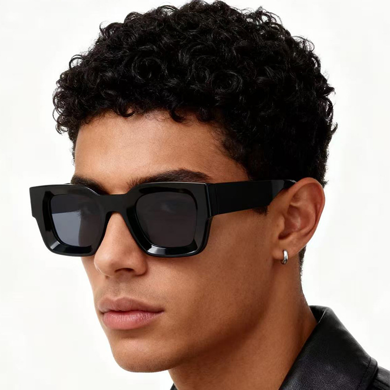 Tokyocanvas Gift Black Sunglasses