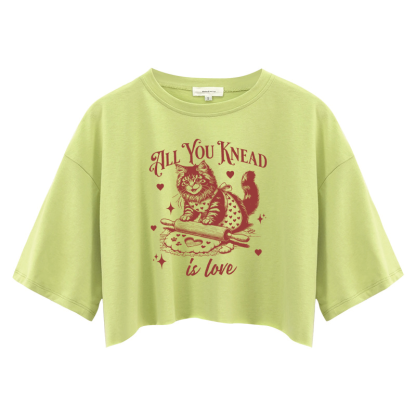 Tokyocanvas Cute Cat Valentine's Day Crop Top