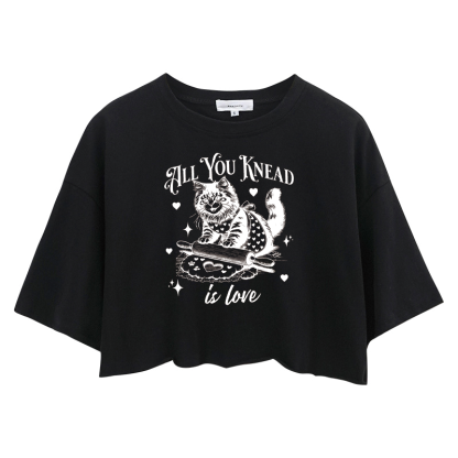 Tokyocanvas Cute Cat Valentine's Day Crop Top