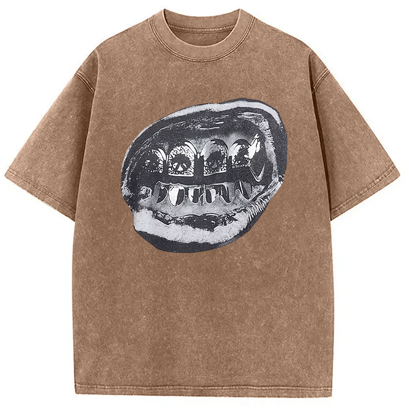 Tokyocanvas Foil Diamonds Lips Washed T-Shirt