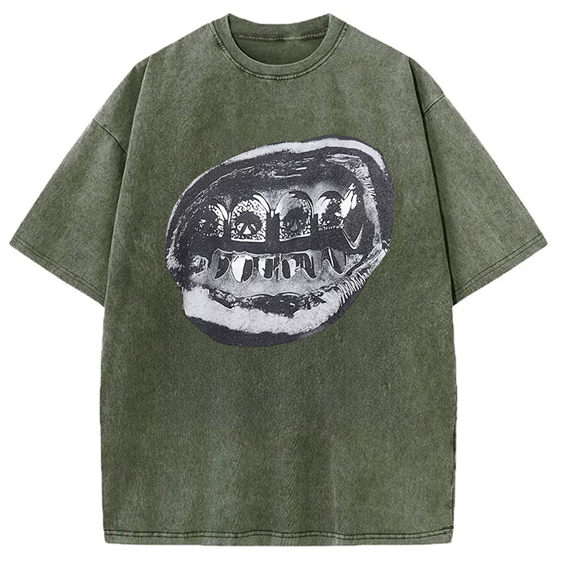 Tokyocanvas Foil Diamonds Lips Washed T-Shirt