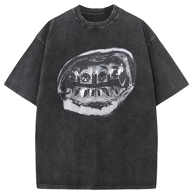 Tokyocanvas Foil Diamonds Lips Washed T-Shirt
