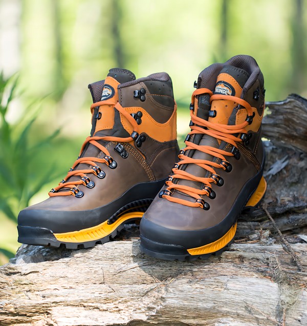 Meindl Island MFS Active Rock trekking boots