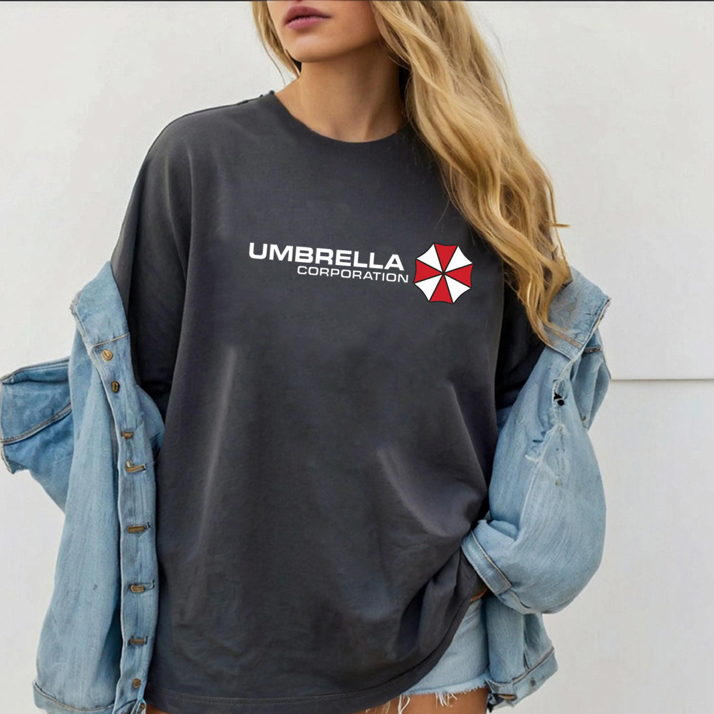 Resident Evil Game Oversized T-shirt/Crewneck/Hoodie