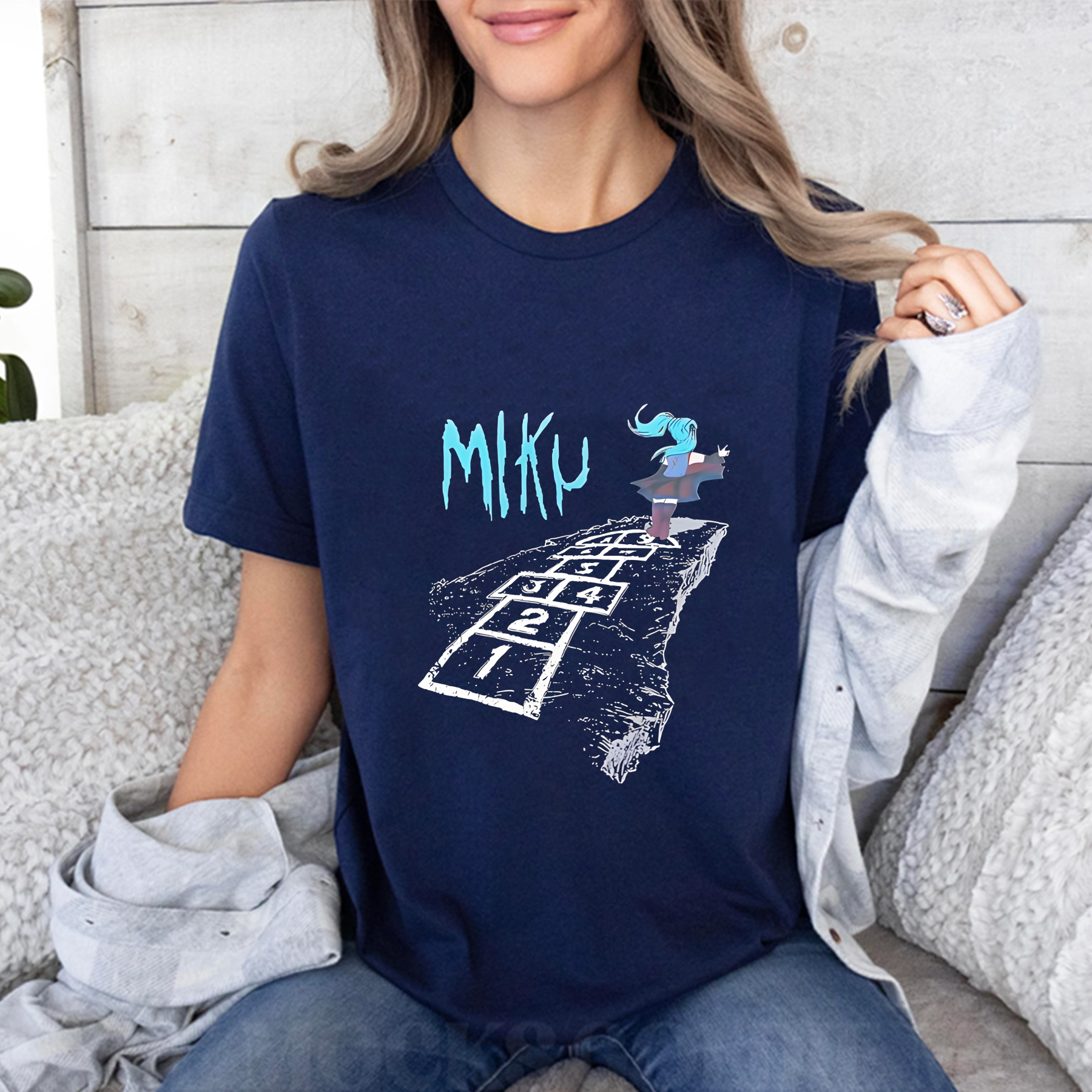 Hatsune Miku Clash of Miku Unisex Shirt/Crewneck/Hoodie