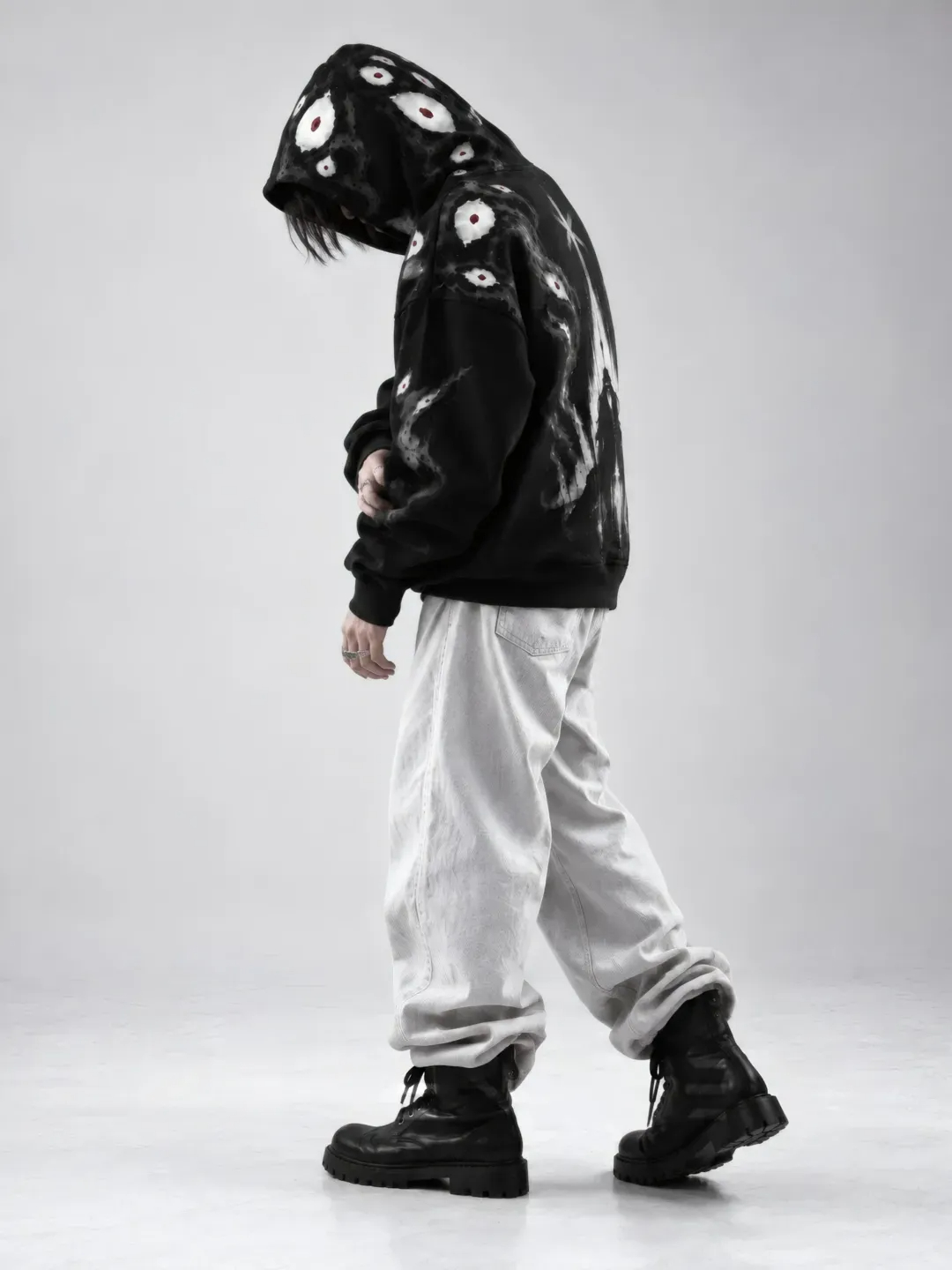 NOBLE ORB HOODIE