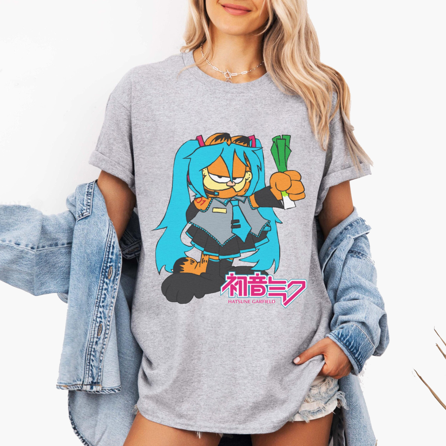Hatsune Miku Garfield T-Shirt