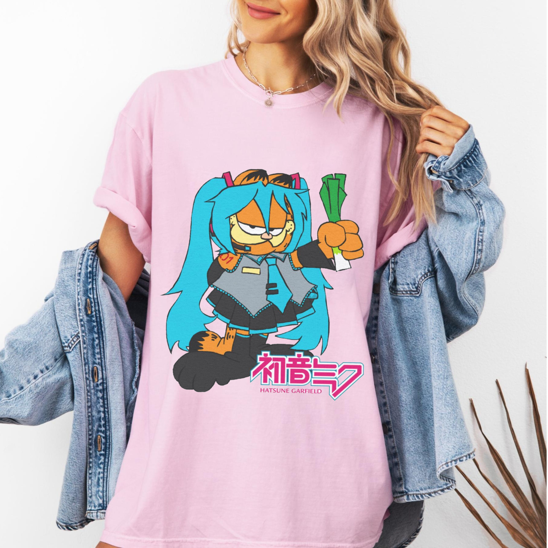 Hatsune Miku Garfield T-Shirt