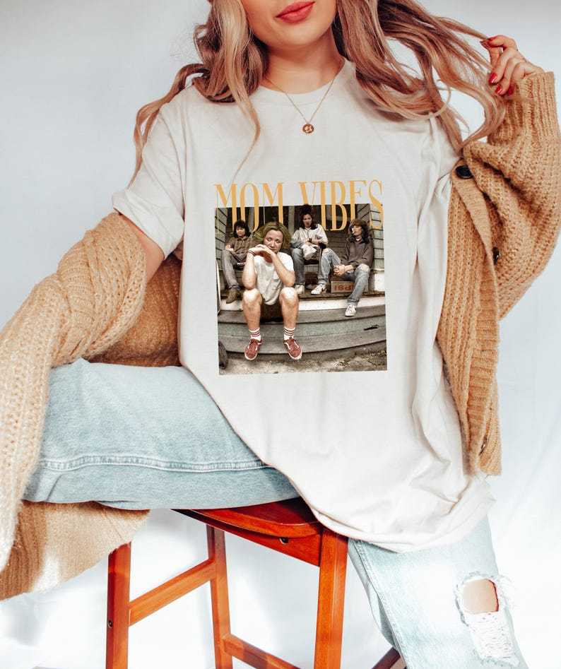 Mom Vibes Vintage Gift For Your Mother Shirt