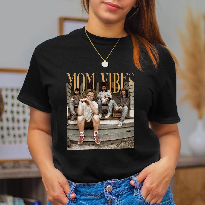 Mom Vibes Vintage Gift For Your Mother Shirt
