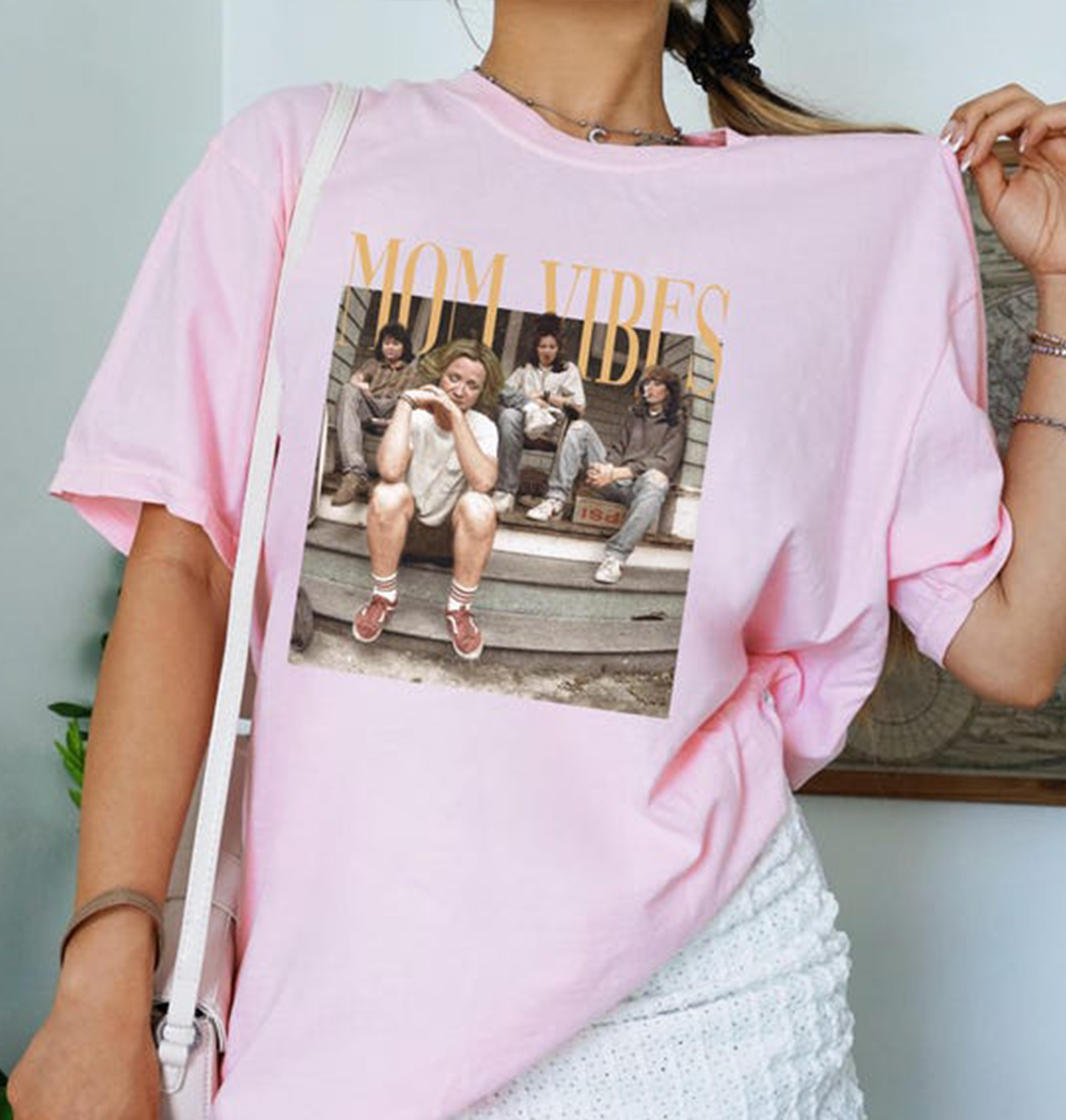 Mom Vibes Vintage Gift For Your Mother Shirt