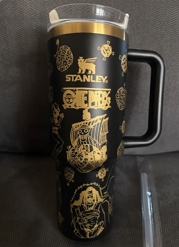 One Piece Tumbler Cup