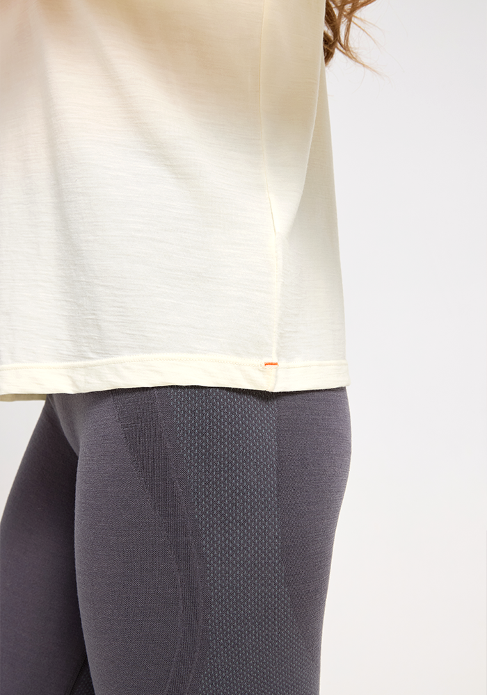Ladies Merino Wool Sports Tight-Fitting Crew Neck Long Sleeve Top
