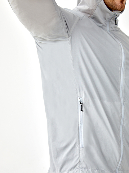  Lightweight men's sun protection hooded sports jacket