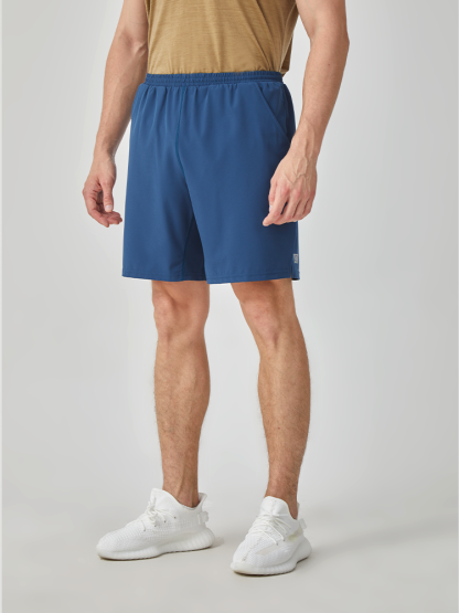 Men's sports training shorts with lining
