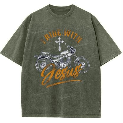 I Ride With Jesus Snowflake Vintage Washed T-Shirt