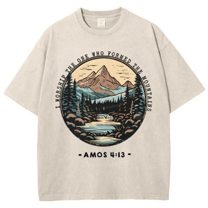 I Worship The One Who Formed The Mountains Snowflake Vintage Washed T-Shirt
