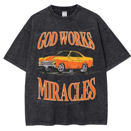 God Works Miracles Snowflake Vintage Washed T-Shirt